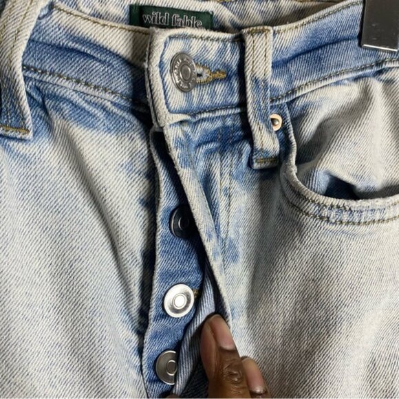 Wild Fable Women’s Light Blue Distressed Super High Rise Straight Leg Jeans - Picture 4 of 9